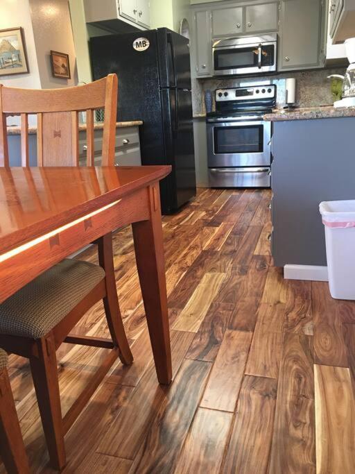 Harbor House In Apartment *
